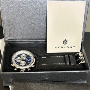 Aknight Men’s waterproof military watch